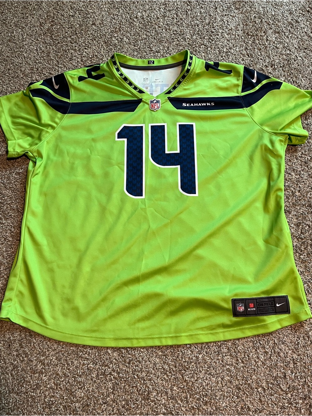 NFL Nike Seattle Seahawks DK Metcalf Color Rush Jersey Youth XXL (20/22)